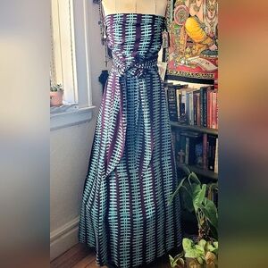 Noa Noa Hawaii wrap top, rayon, strapless